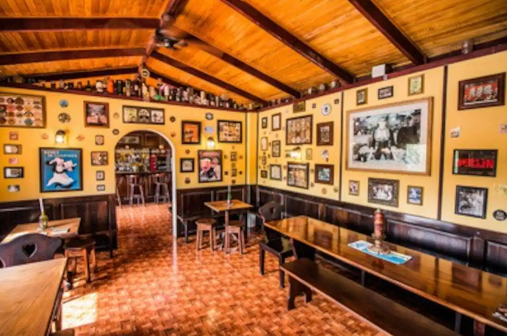 Dining room and seating at K-Rae’s Irish Pub